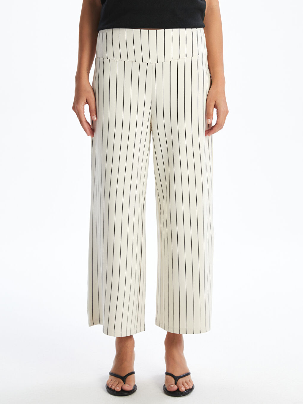 Ekru Beli Lastikli Çizgili Kadın Kapri-1