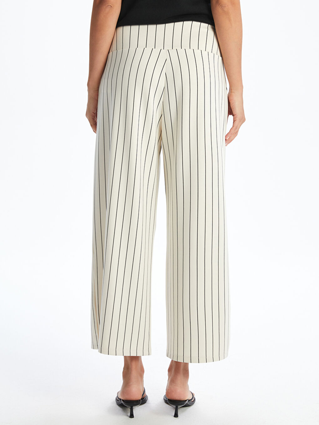 Ekru Beli Lastikli Çizgili Kadın Kapri-3