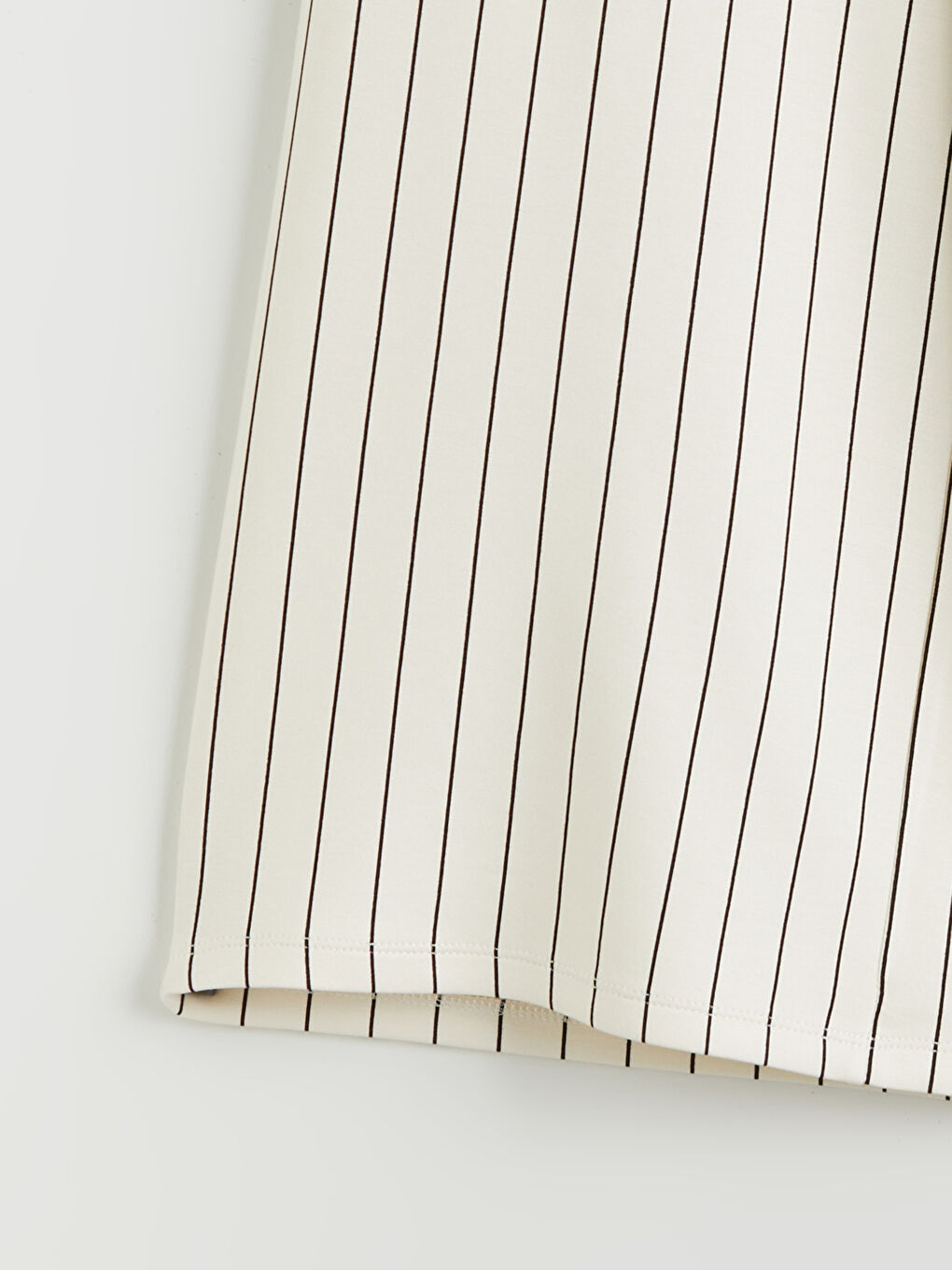 Ekru Beli Lastikli Çizgili Kadın Kapri-5