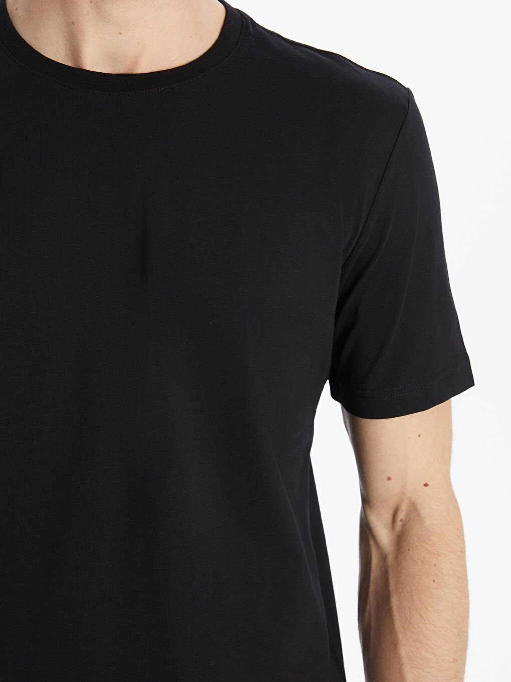 LCWAIKIKI Classic Man BLACK T-Shirt -S5QT87Z8-CVL