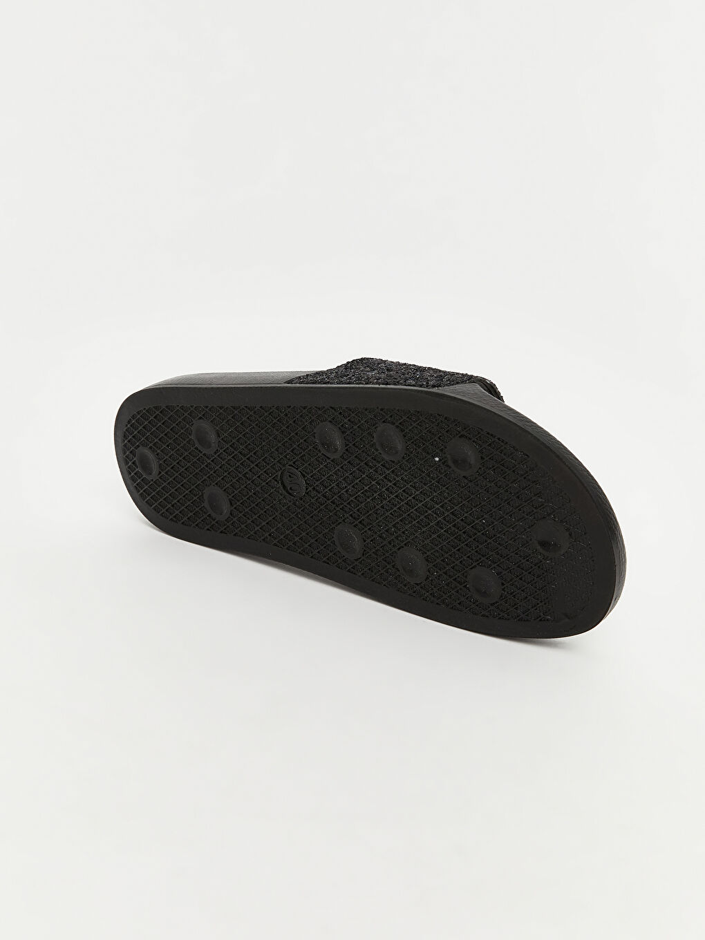 Siyah Deri Görünümlü Taşlı Kadın Terlik-3