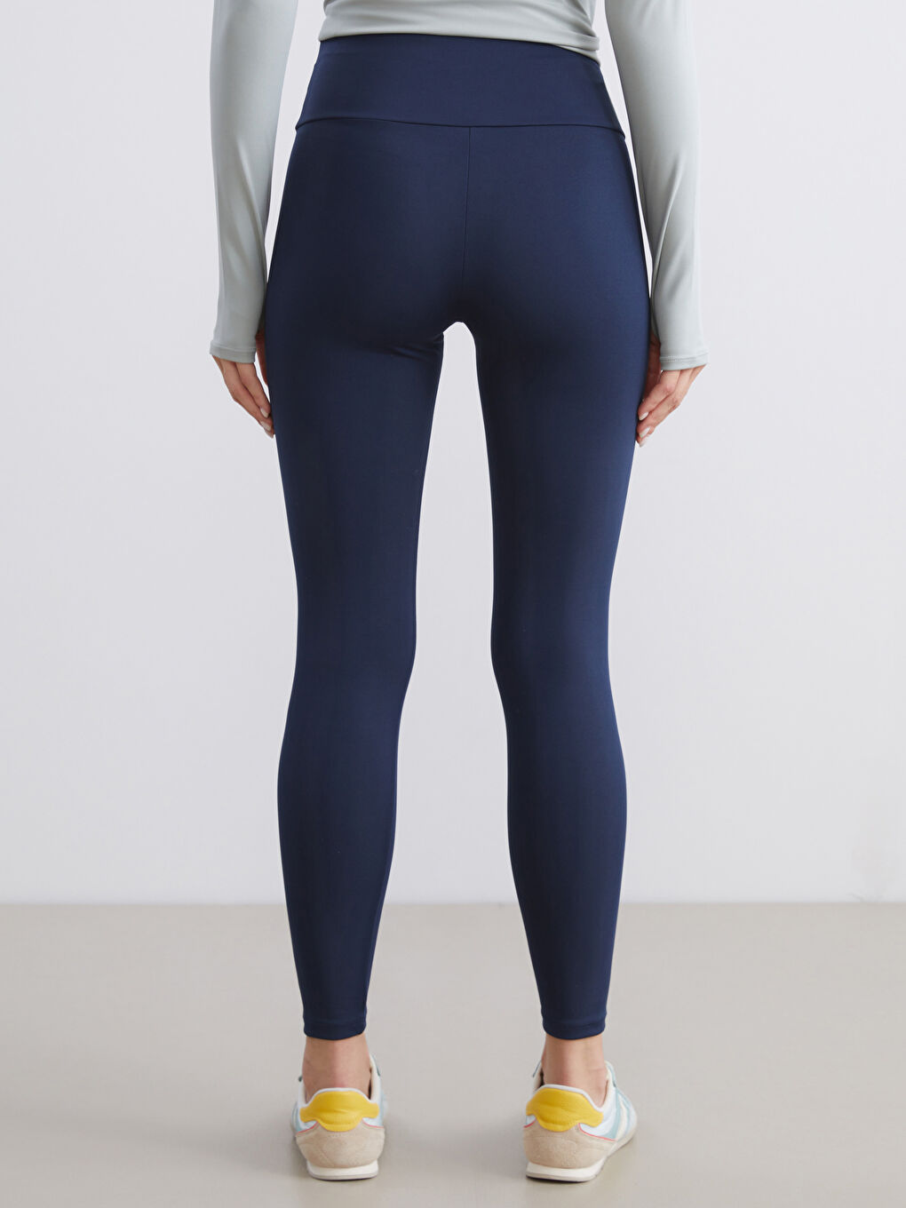 سروال رياضي نساء بخصر مطاطي-3