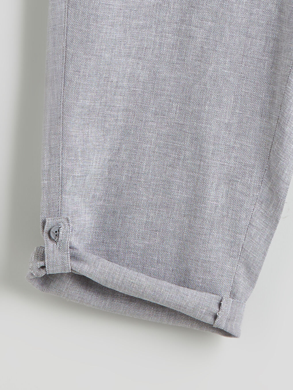 Gri Standart Kalıp Keten Karışımlı Erkek Şort-5