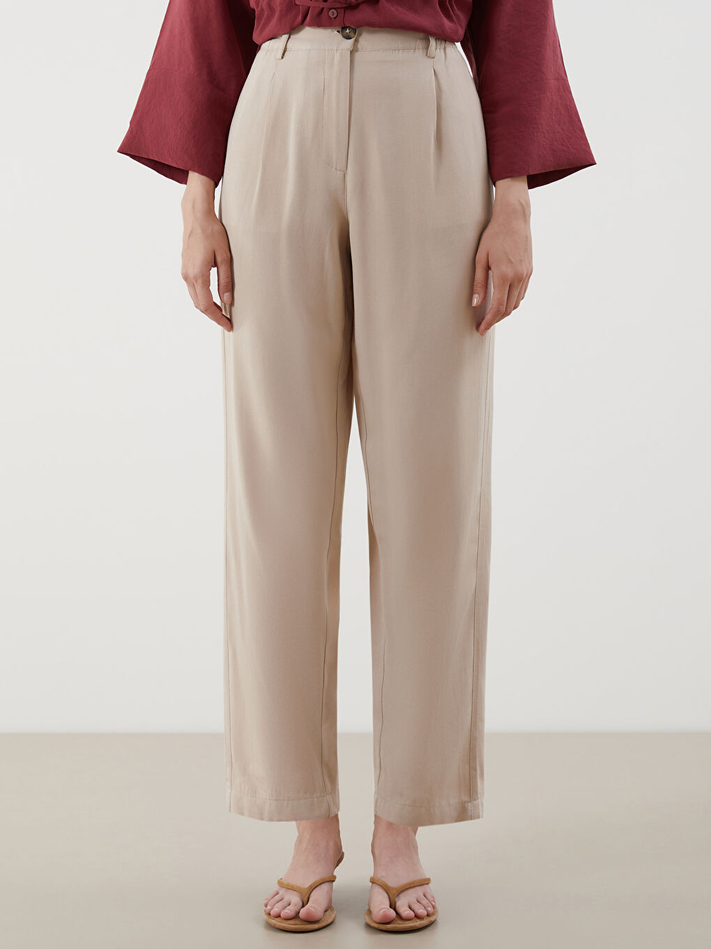 LCWAIKIKI Classic Carrot Fit Linen Blend Women's Trousers -S5QV72Z8-FFG