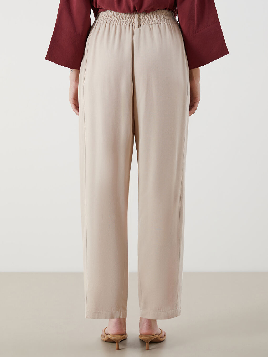 LCWAIKIKI Classic Carrot Fit Linen Blend Women's Trousers -S5QV72Z8-FFG