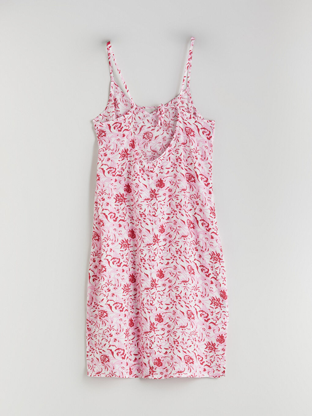 Ekru V Yaka Çiçekli Askılı Kadın Gecelik-6