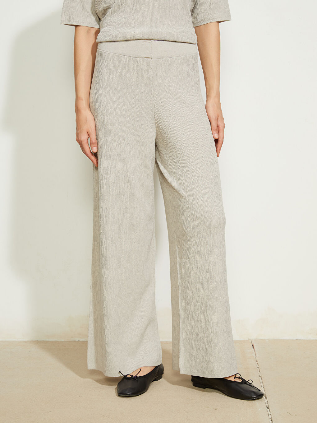 LCWAIKIKI Classic Elasticated Waist Textured Women's Knitwear Trousers -S5QV84Z8-1DU
