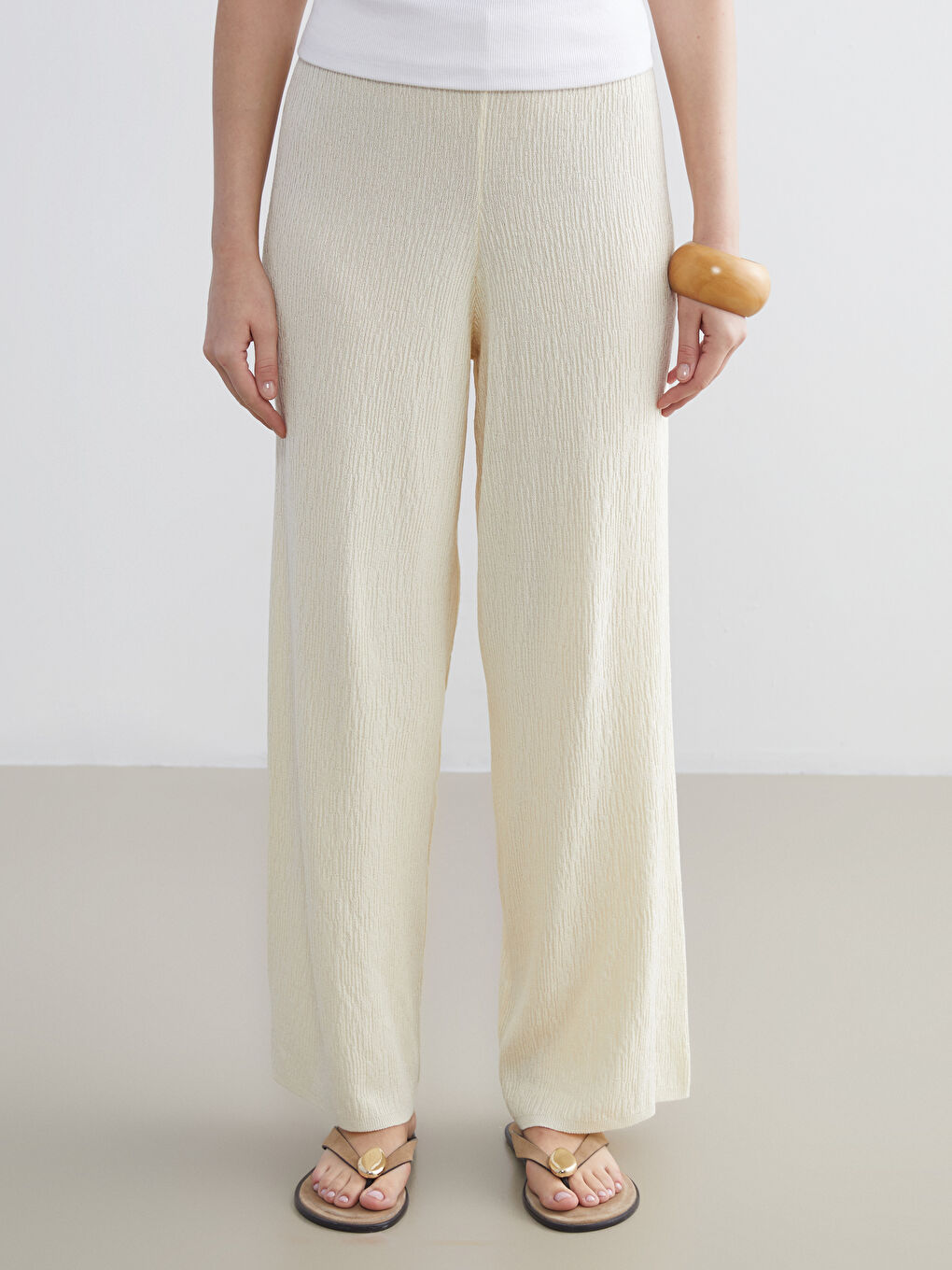 LCWAIKIKI Classic Elasticated Waist Textured Women's Knitwear Trousers -S5QV84Z8-ETY