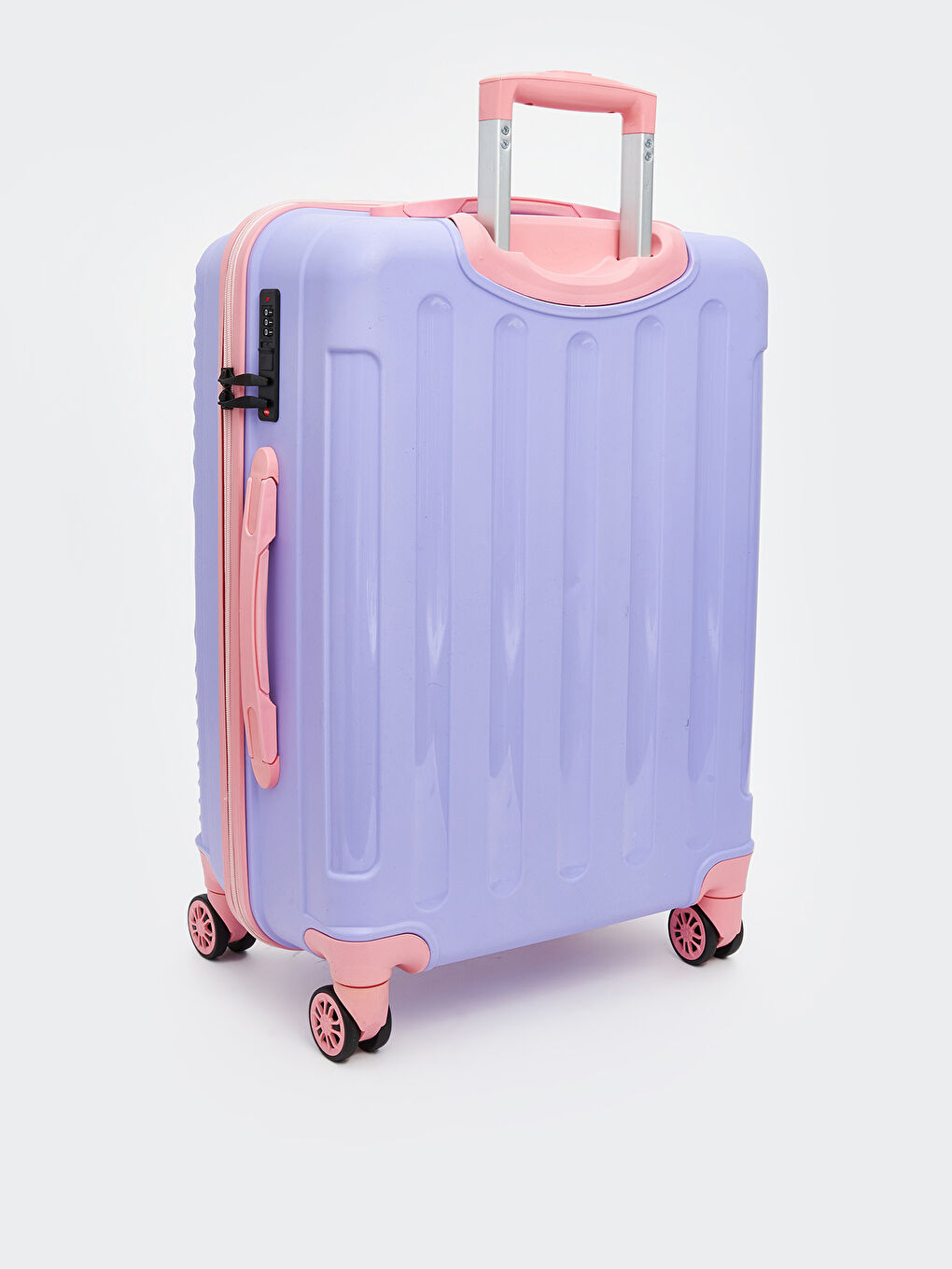 Mor Kilit Detaylı Büyük Boy Valiz-1
