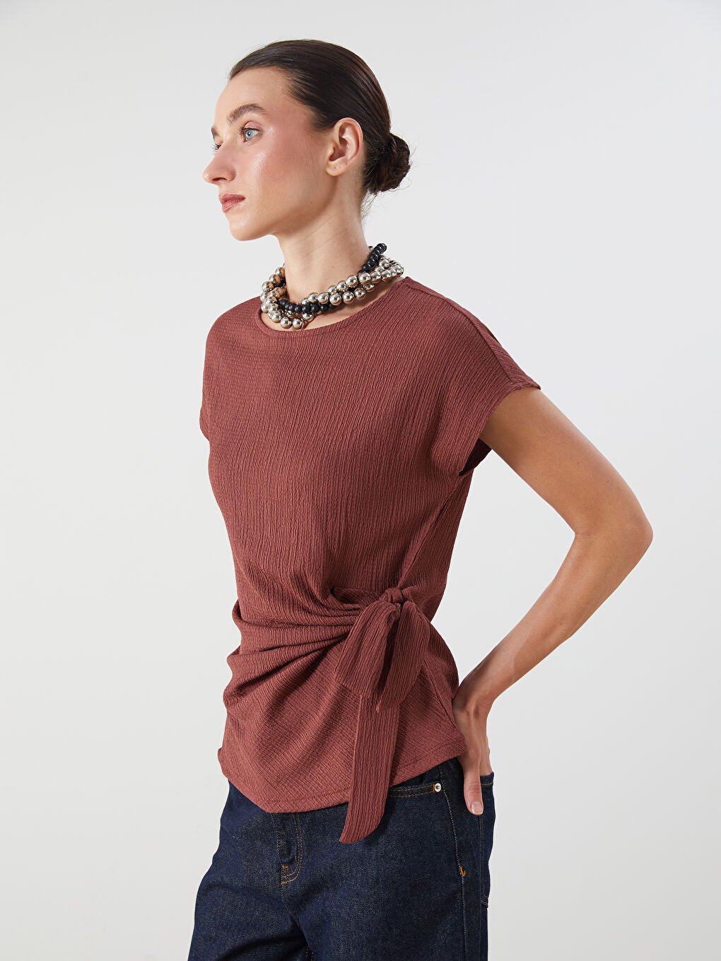 Kahverengi Bisiklet Yaka Dokulu Fiyonklu Bluz