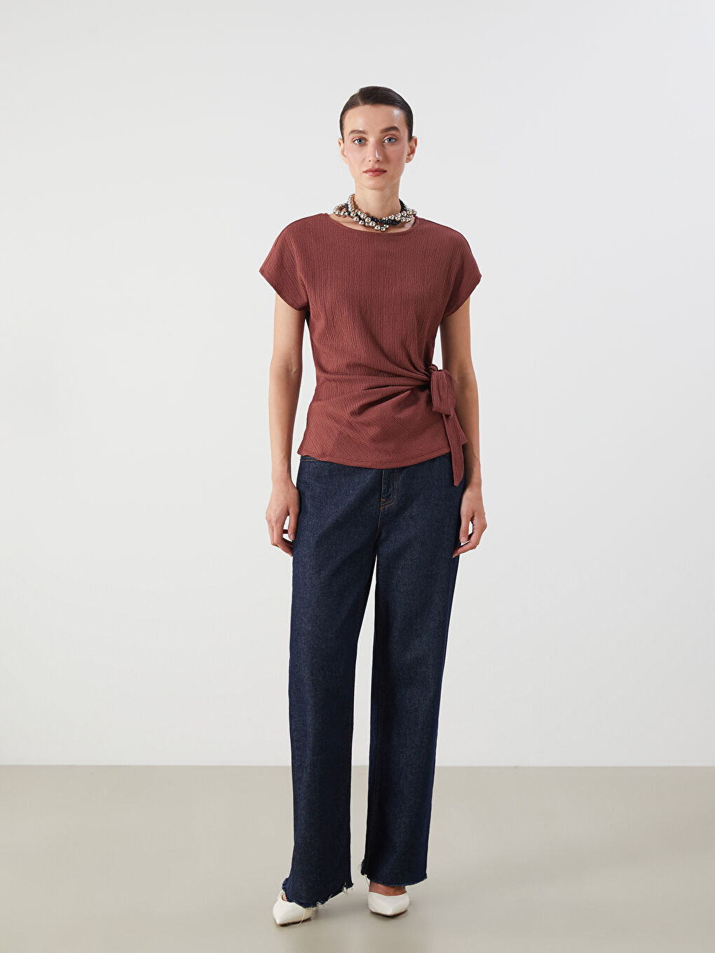 Kahverengi Bisiklet Yaka Dokulu Fiyonklu Bluz-1