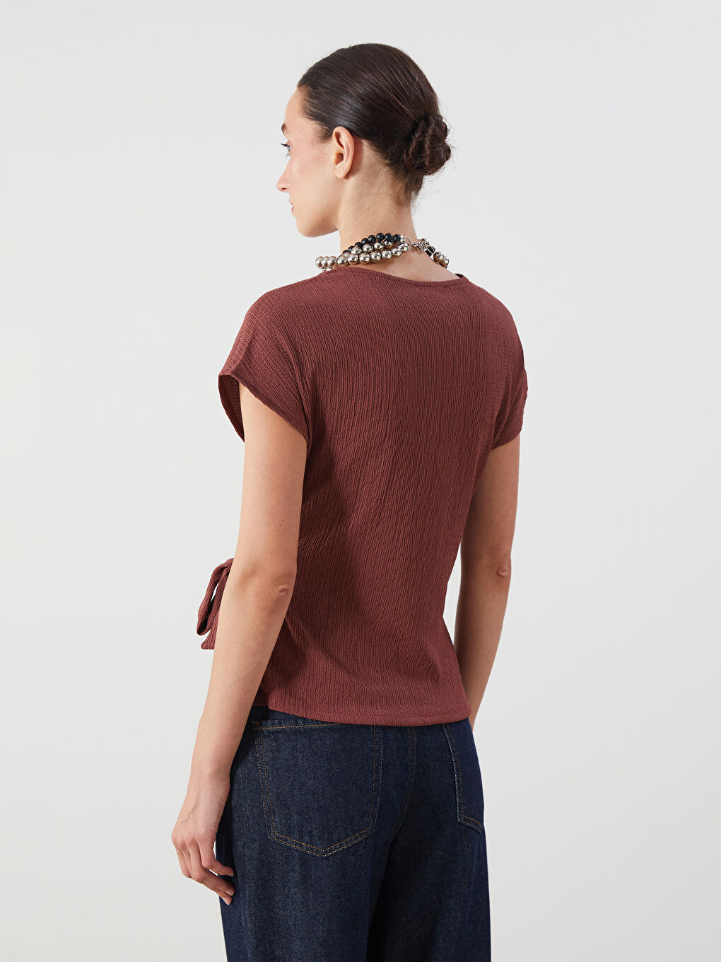 Kahverengi Bisiklet Yaka Dokulu Fiyonklu Bluz-3