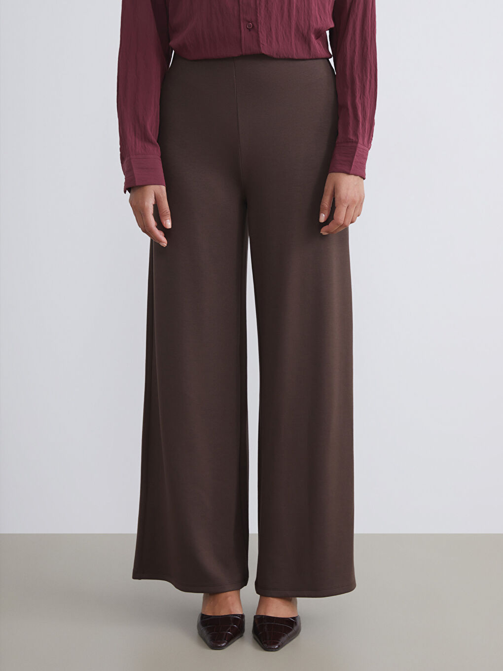 پانتۆڵی ئارەقە بە کەمەر لاستیکی و پانتۆڵ فراوان بۆ ژنان-1