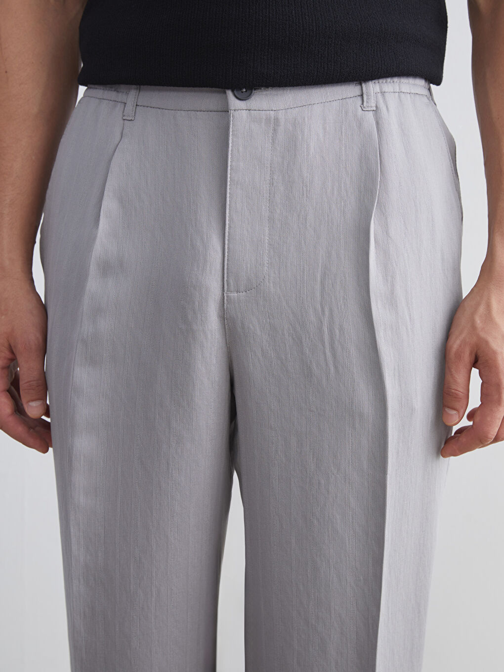 Gri Rahat Kalıp Viskon Erkek Pantolon-2