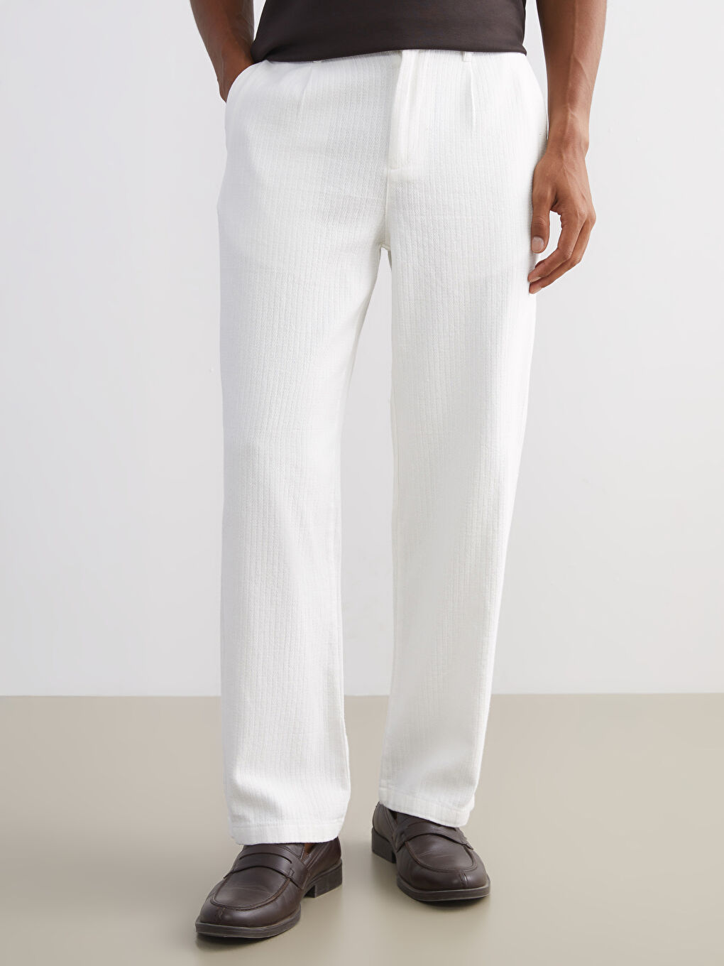 Ekru Standart Kalıp Keten Karışımlı Erkek Pantolon-1