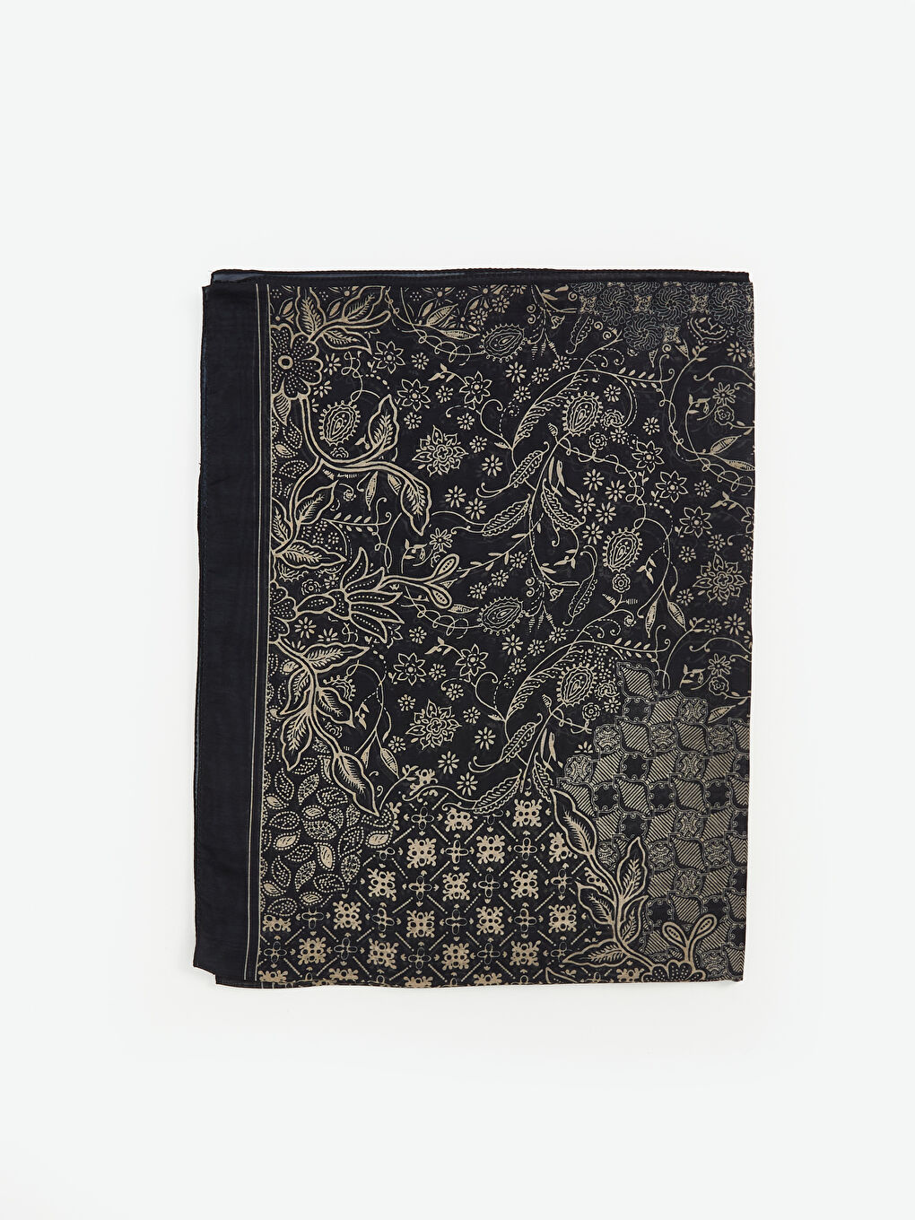 Siyah Desenli Kadın Şal-1