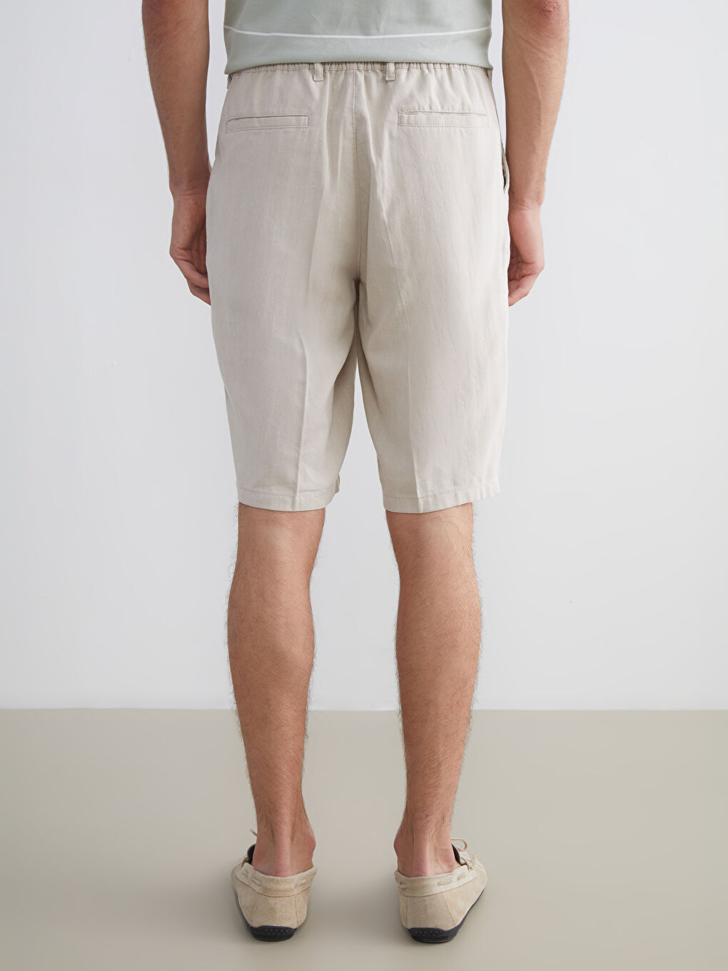 Bej Standart Kalıp Keten Karışımlı Erkek Şort-3