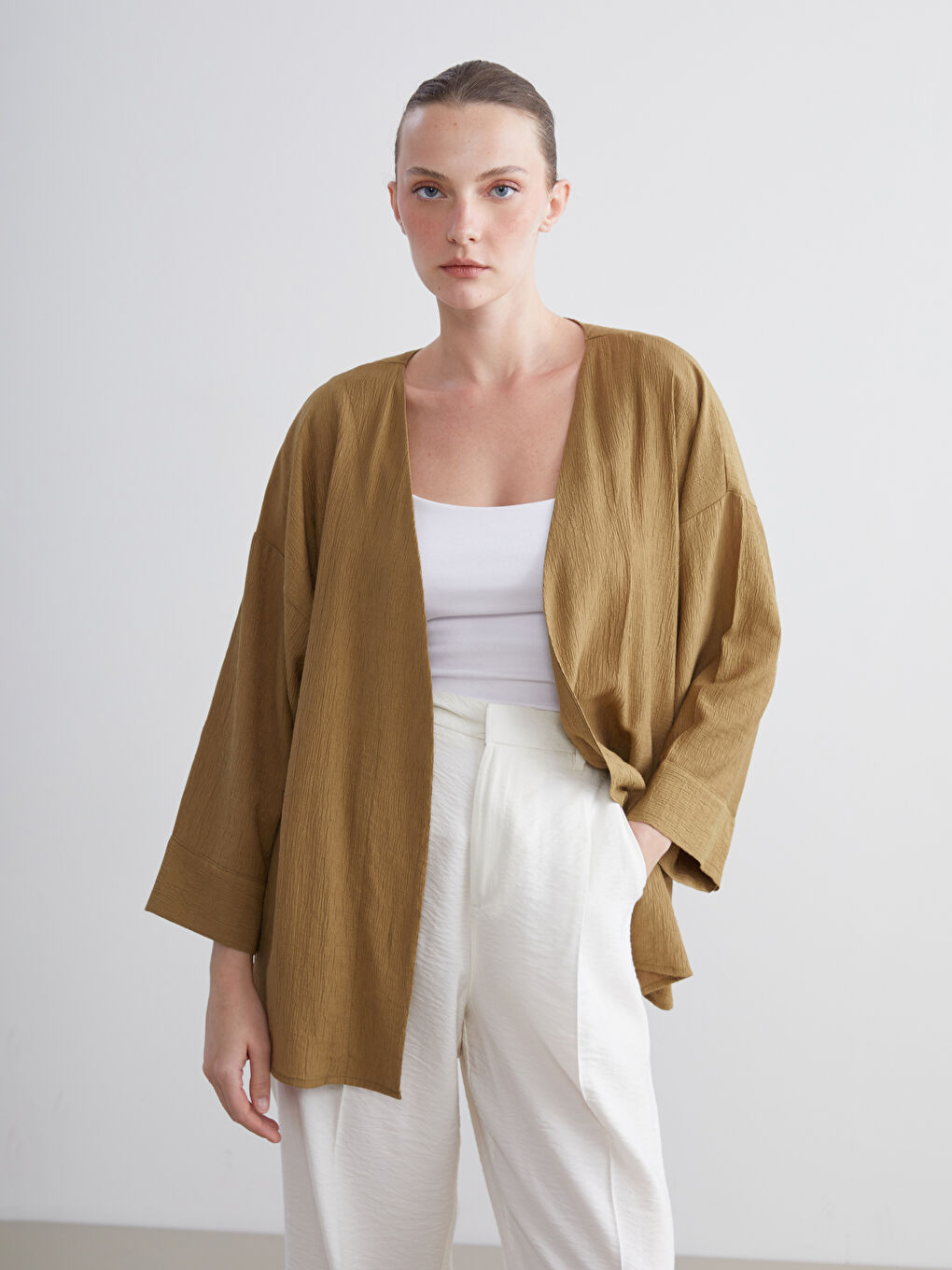 LCWAIKIKI Classic Double Breasted Textured Women's Kimono -S5R111Z8-JRS