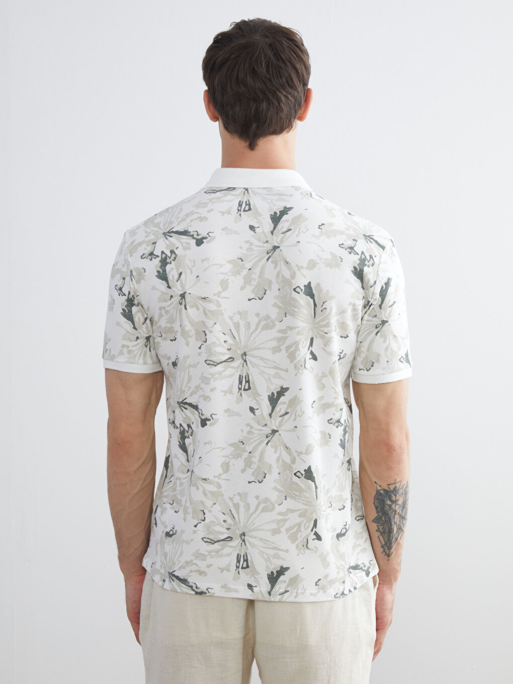 Gri Polo Yaka Desenli Erkek Tişört-3