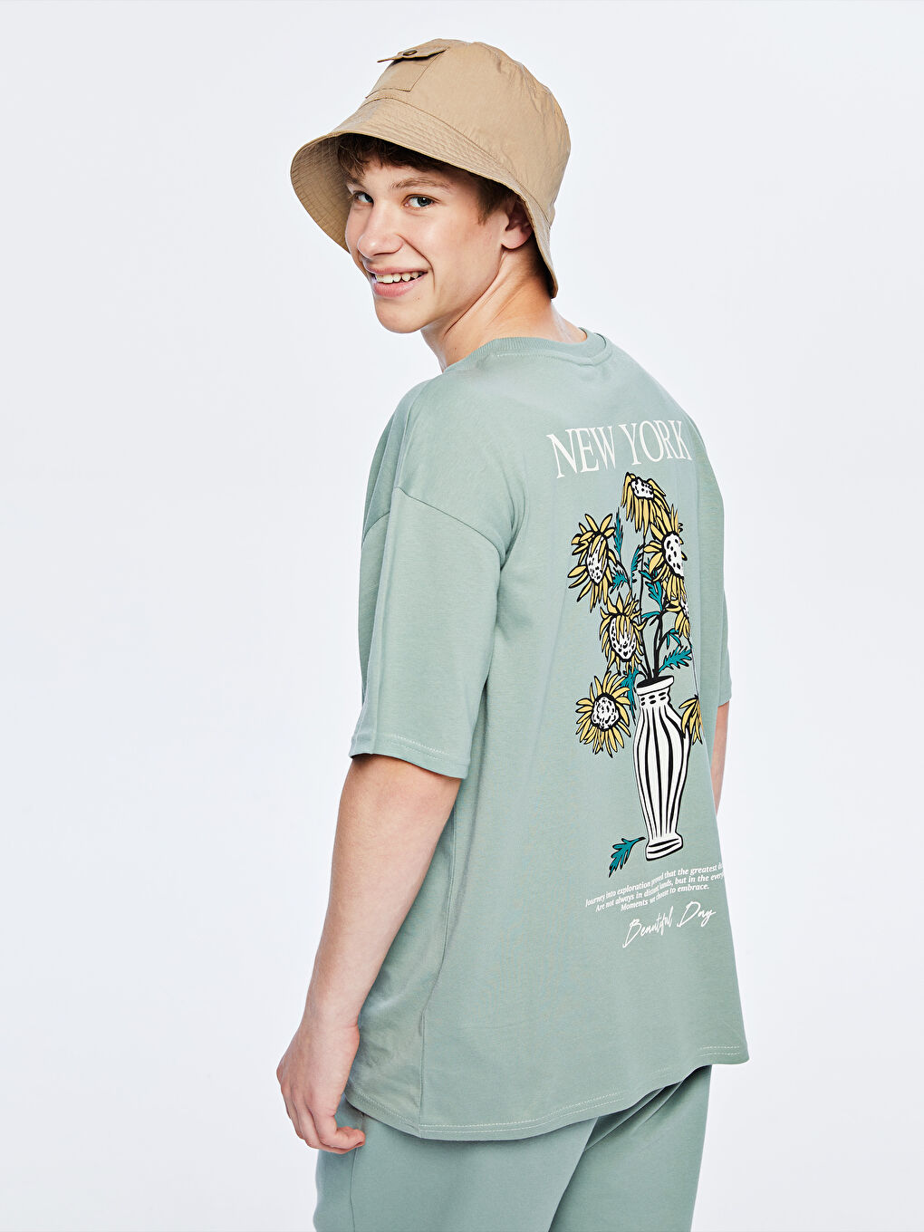 LCW Teen Teenage Boy GREEN T-Shirt -S5R121Z4-GPP