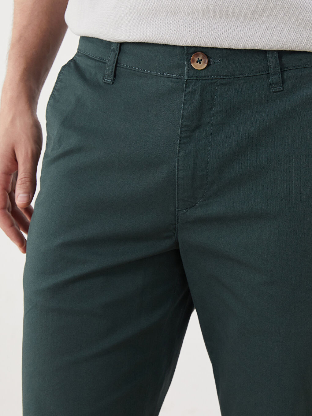 LCWAIKIKI Classic Standard Fit Men's Shorts -S5R129Z8-PQ3