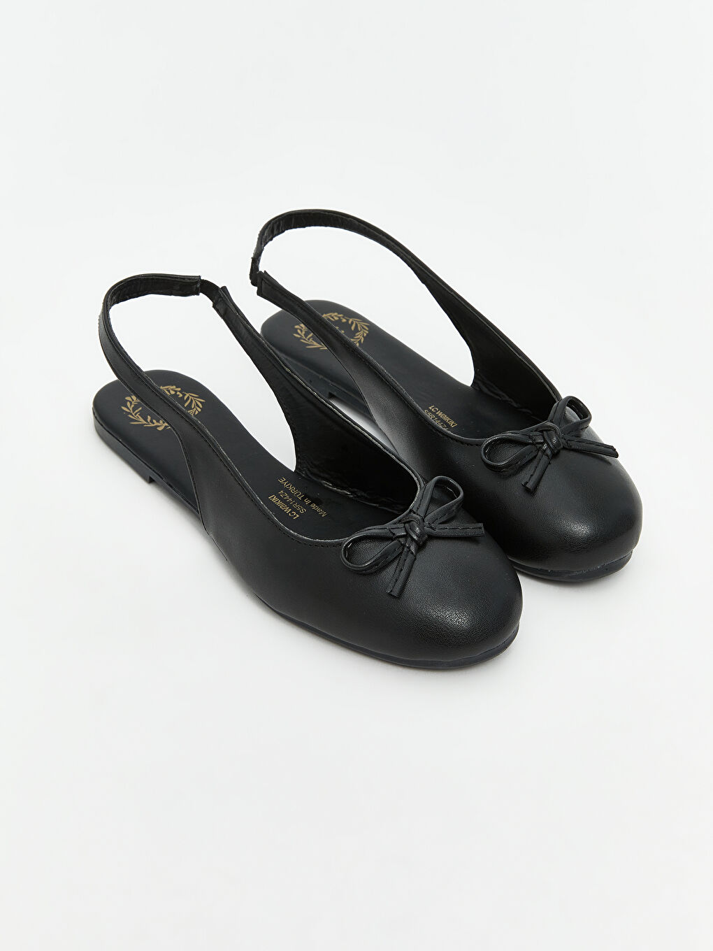 Siyah Fiyonk Detaylı Kız Çocuk Babet