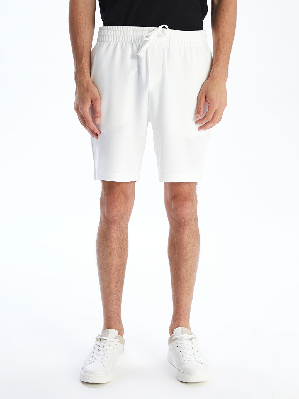 Ekru Standart Kalıp Erkek Şort-1