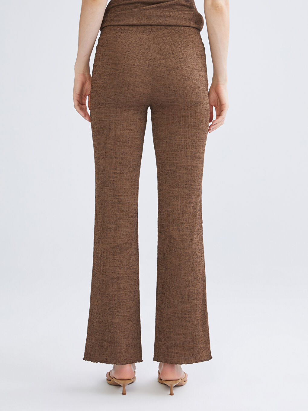 Kahverengi Beli Lastikli Dokulu Kadın Pantolon-8