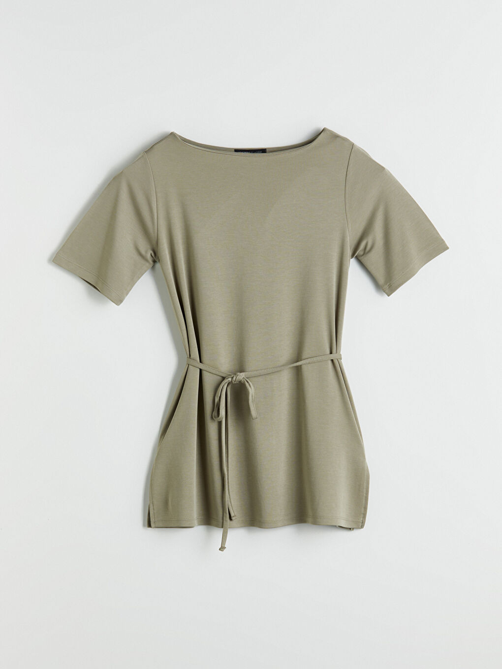 Haki Kayık Yaka Modal Karışımlı Kadın Tişört-4