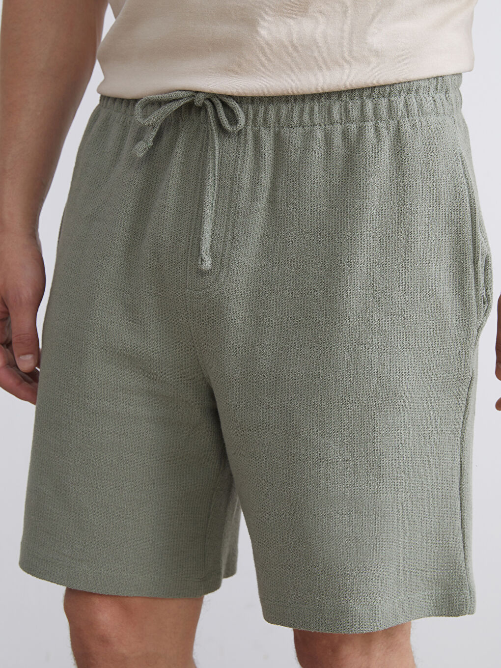 Haki Standart Kalıp Erkek Şort-2