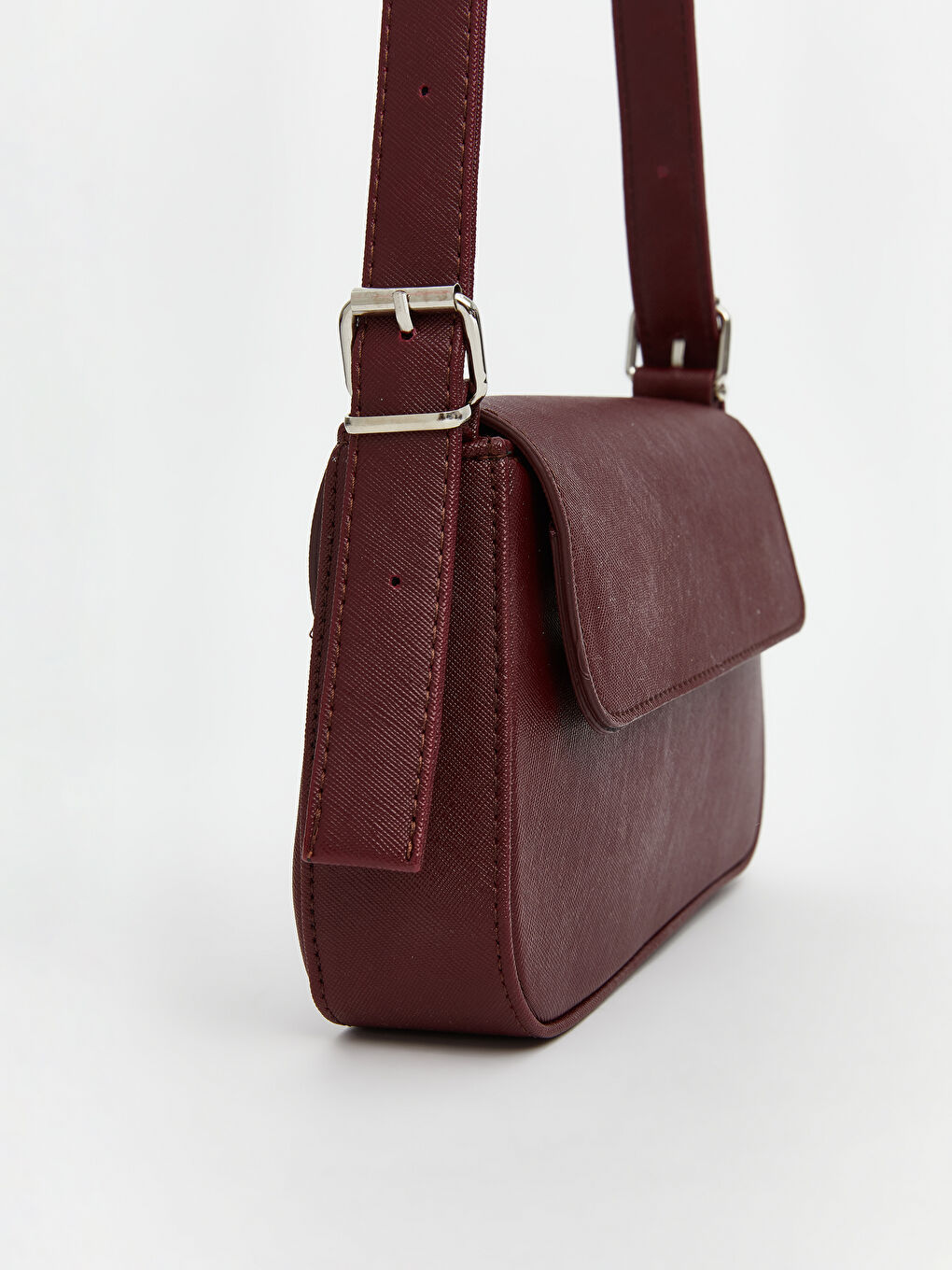 Bordo Deri Görünümlü Kadın Kol Çantası-3