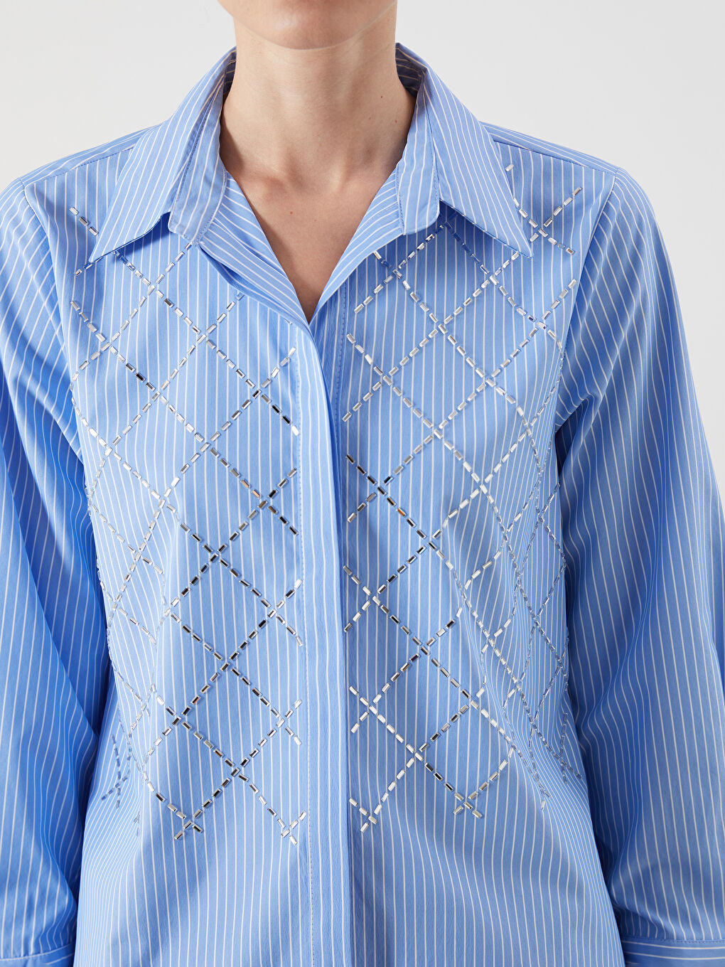 Mavi Çizgili Parlak Taş Baskılı Kadın Gömlek Tunik-2