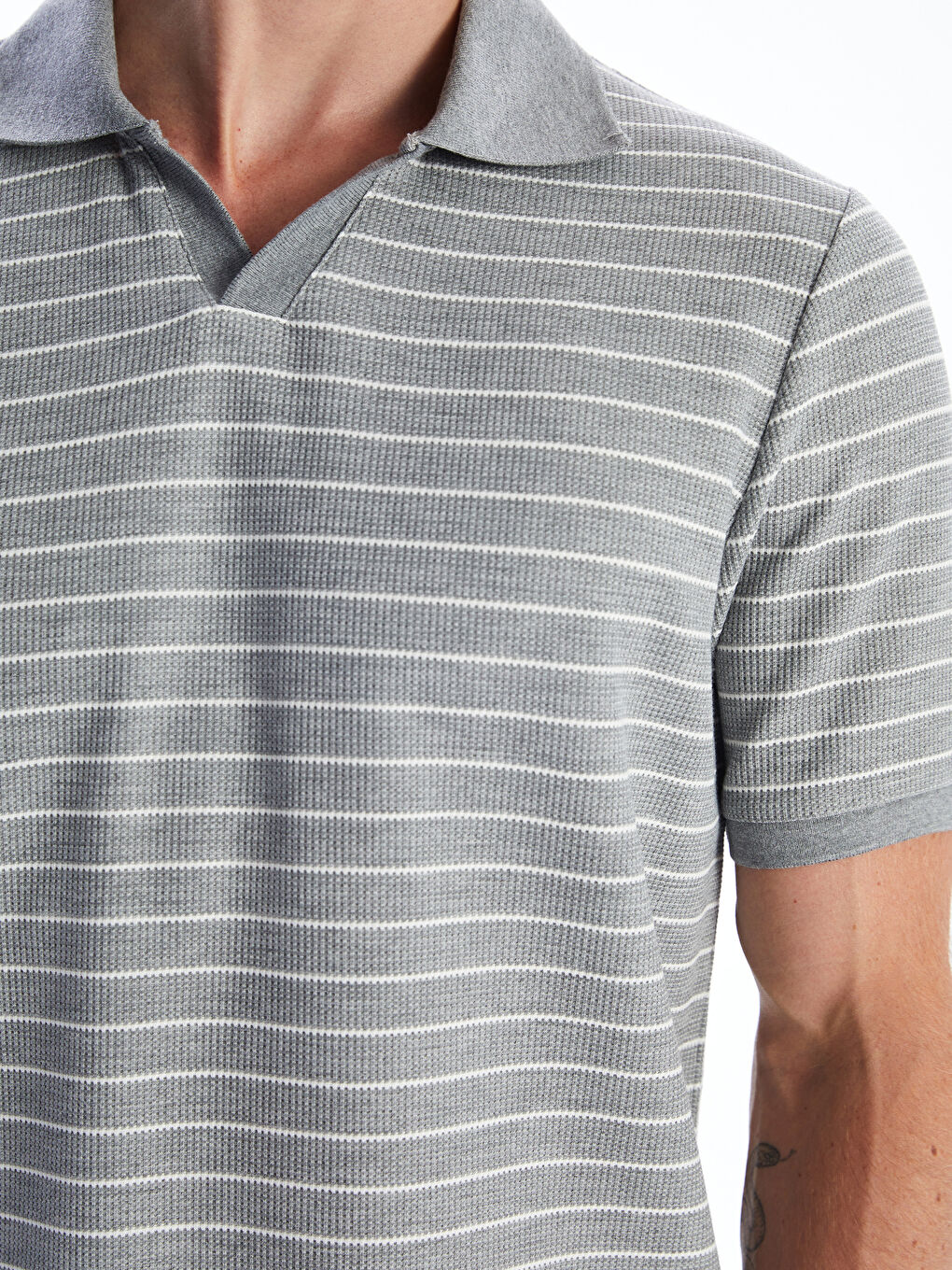SOUTHBLUE Polo Neck Striped Men's T-Shirt -S5R336Z8-LAL