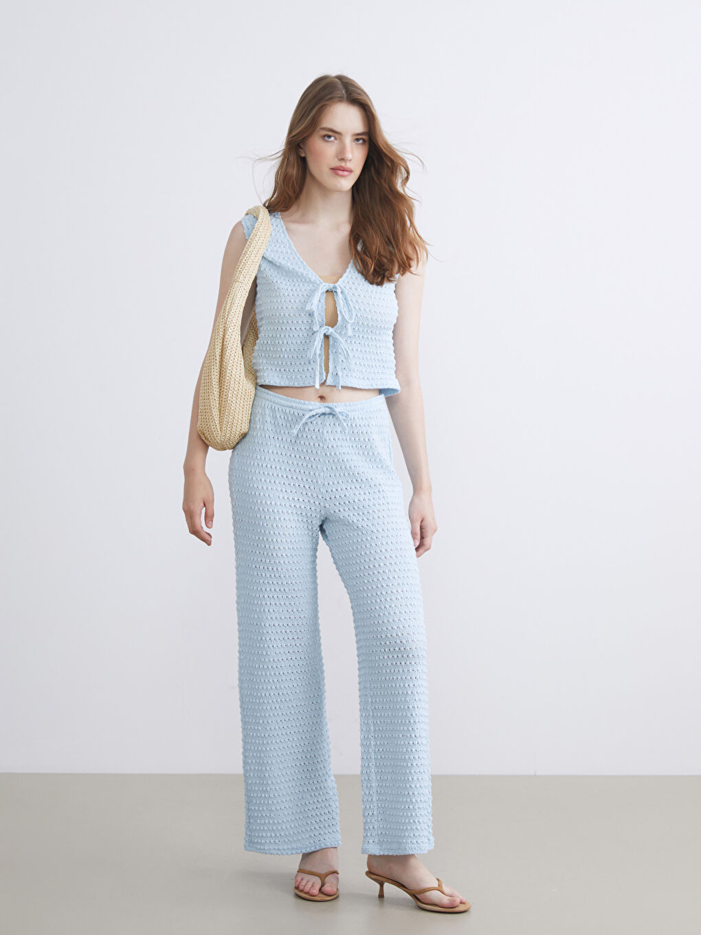 Mavi V Yaka Ajurlu Kadın Yelek-1