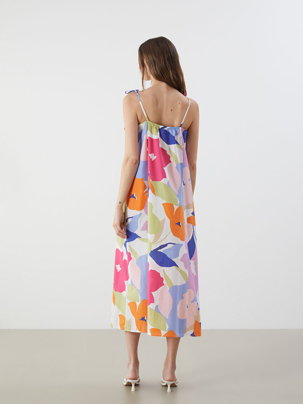 V-Neck Floral Dress -S5R360Z8-F9C