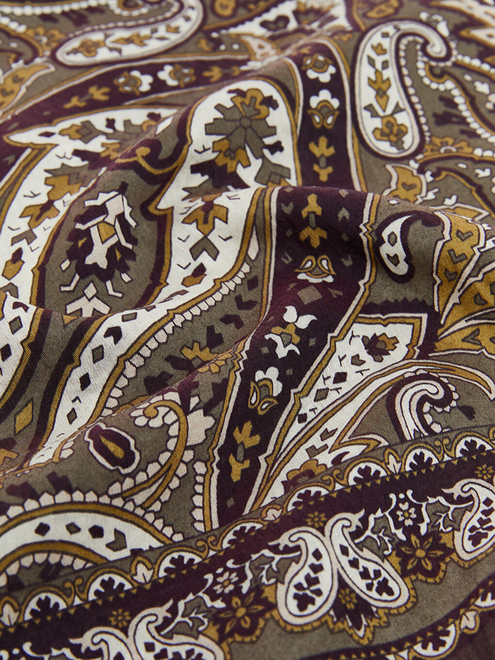 Yeşil Desenli Kadın Şal-2