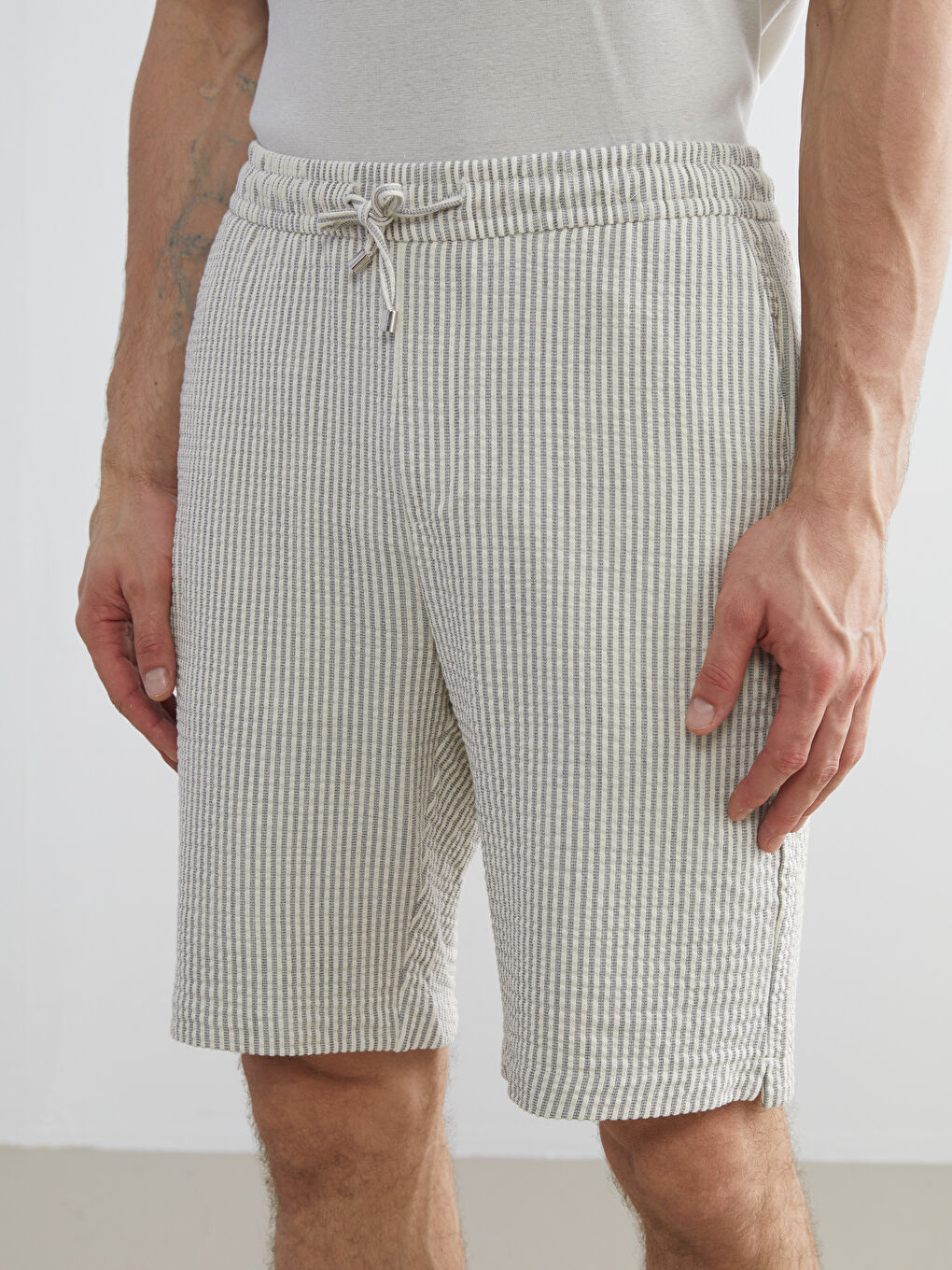 Ekru Standart Kalıp Armürlü Erkek Şort-2