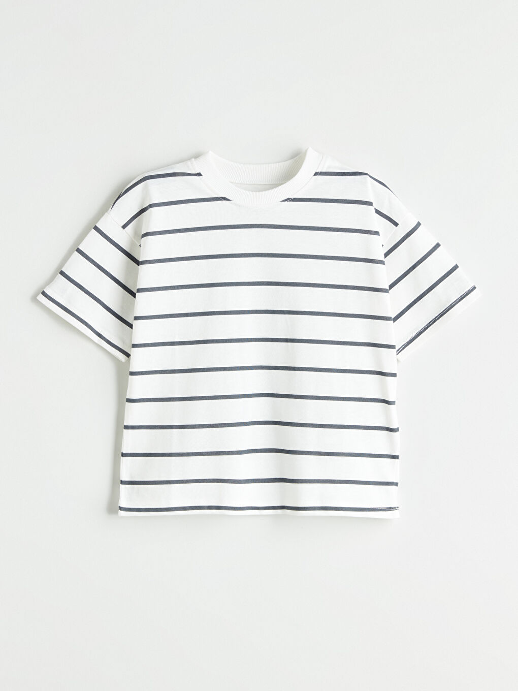 LCW Kids Crew Neck Boys' T-Shirt -S5R477Z1-LFC