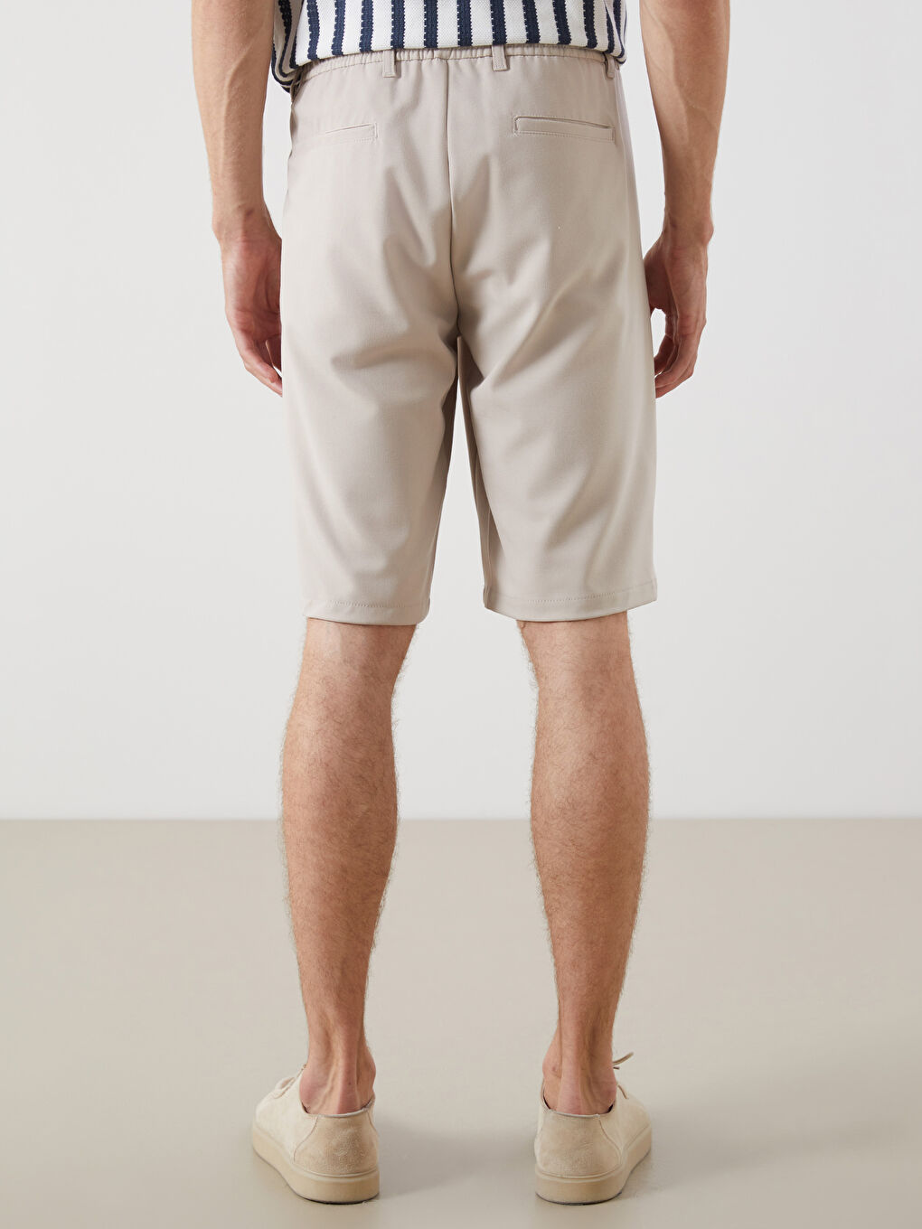 Bej Standart Kalıp Gabardin Erkek Şort-3
