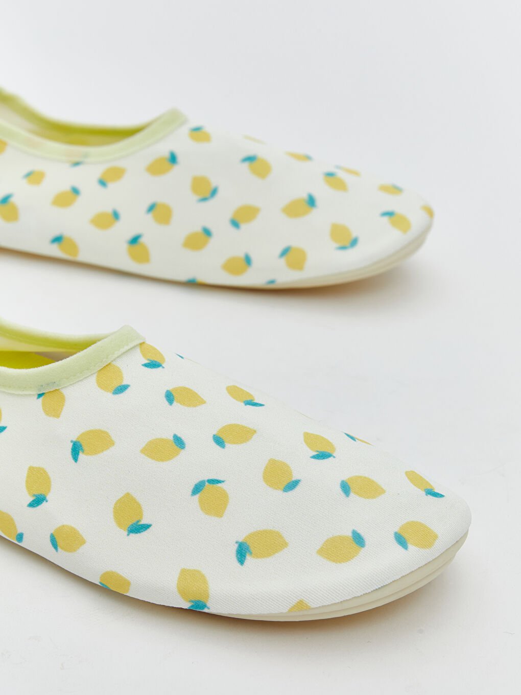 Sarı Baskılı Kız Çocuk Deniz Ayakkabısı-2