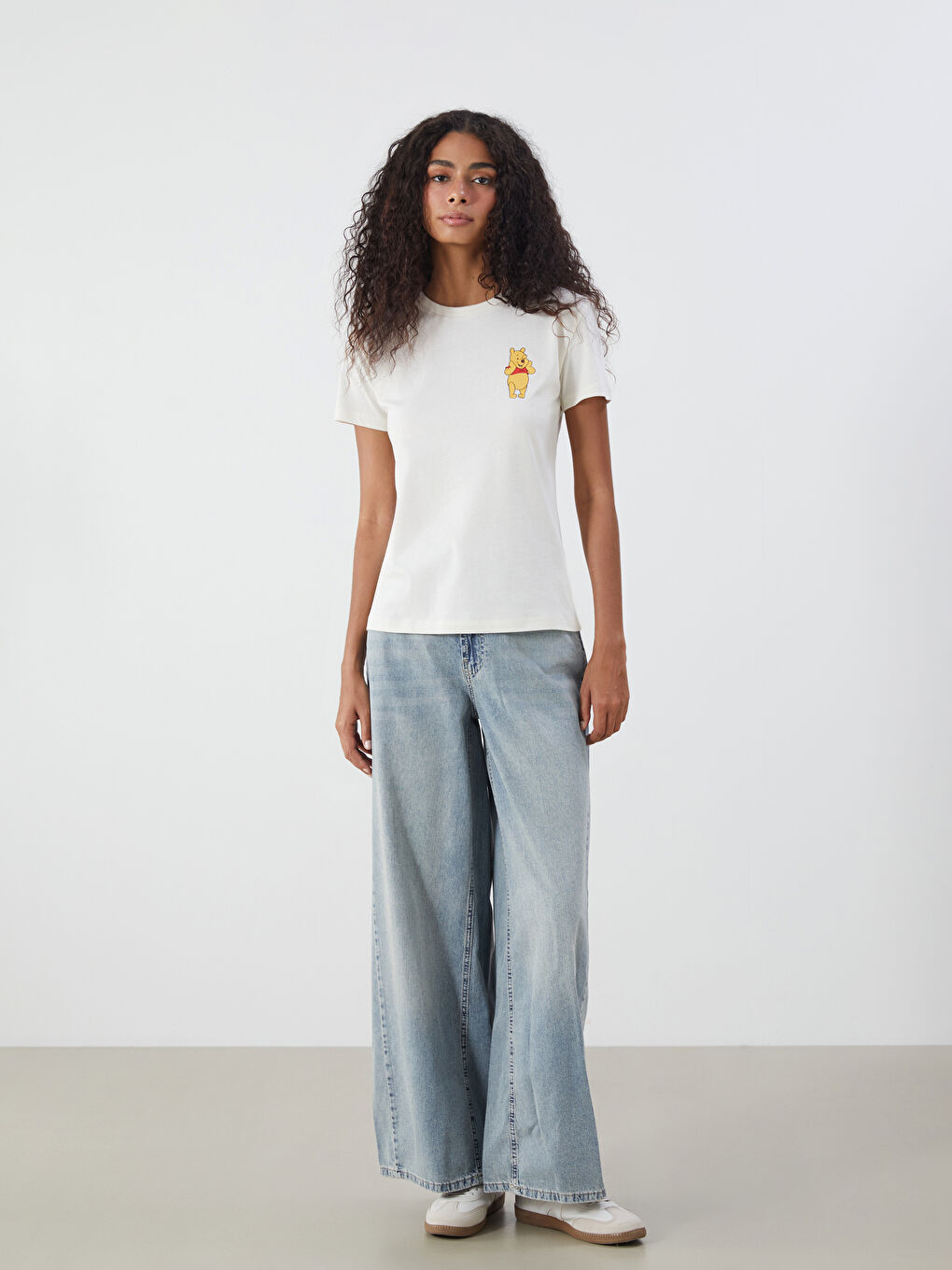 Crew Neck Winnie the Pooh Printed Women's T-Shirt-1