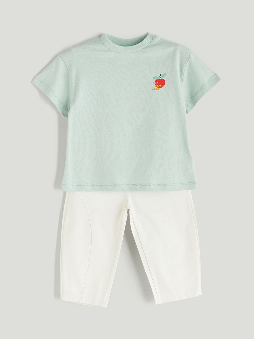 LCW baby Printed Baby Boys' T-Shirt and Trousers 2 Pack -S5R515Z1-DJP