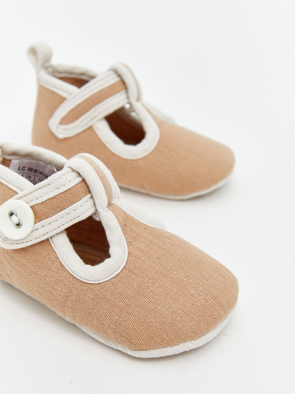 Bej Düğme Detaylı Erkek Bebek Patik Ayakkabı-2