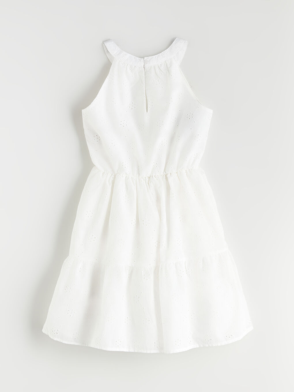 Beyaz Halter Yaka Fisto Detaylı Kız Çocuk Elbise-1