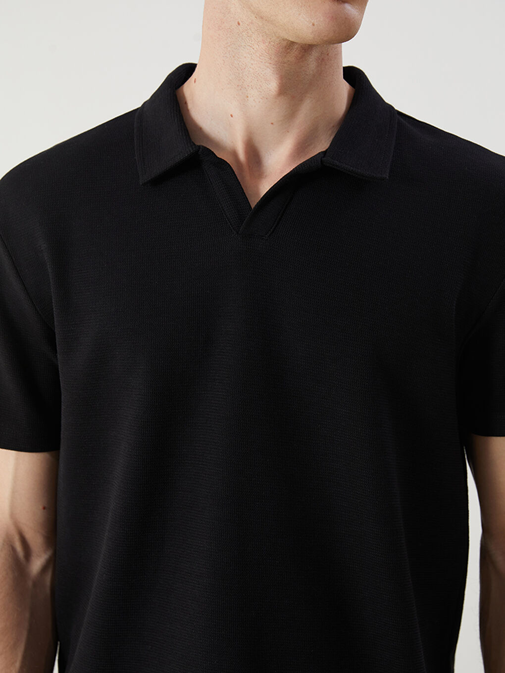 Siyah Polo Yaka Pike Erkek Tişört-2