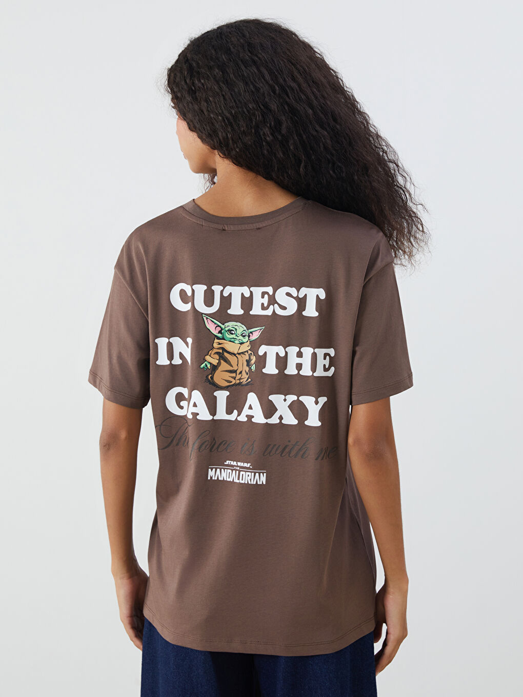تيشيرت مطبوع الماندالوريان بياقة دائرية للسيدات-3