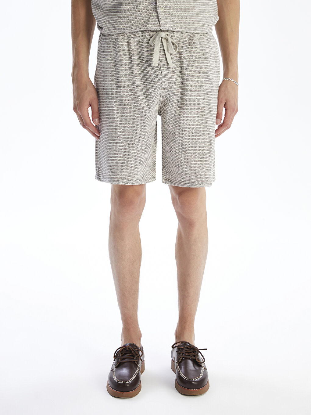 Kahverengi Rahat Kalıp Erkek Şort-1