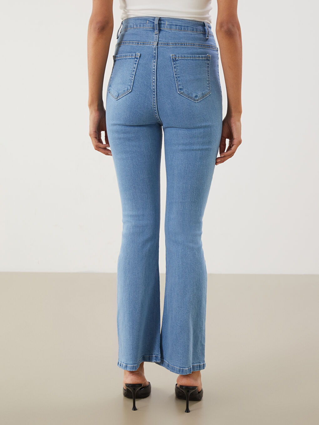 Slim Fit Women's Jeans-3