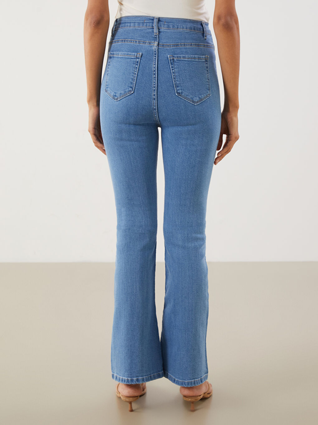 Slim Fit Women's Jeans-3