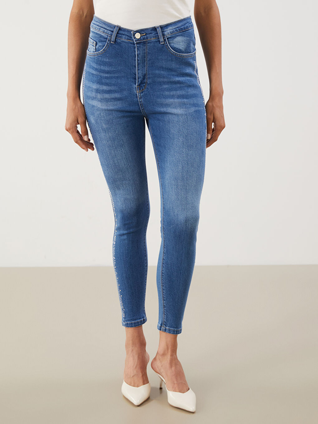 Slim Fit Women's Jeans-1